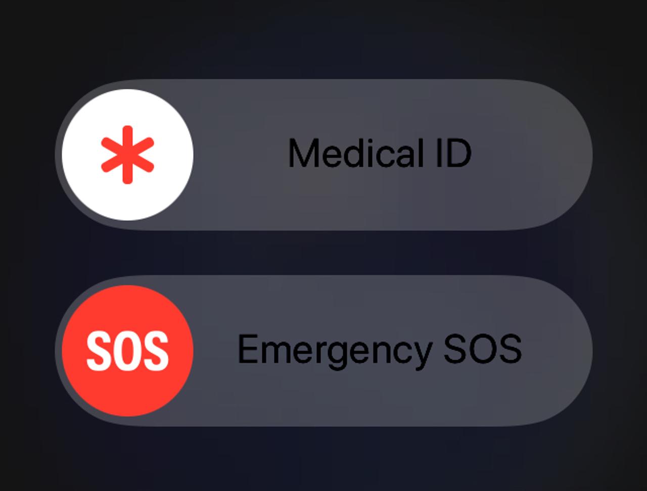 iOS 11の新機能｢緊急SOS（スリープボタン5回早押し）｣を試す人が続出してトロント警察が異例のツイート。