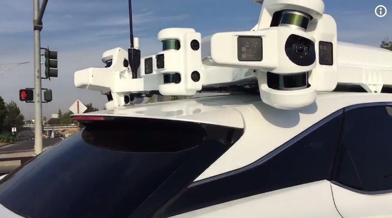 Appleの自動運転プロジェクト｢Titan｣の車両が、至近距離から目撃される