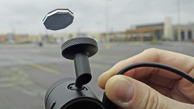 20171020gizmodo_garmin_alexa_3