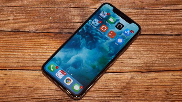 20171106-iPhoneX-Review-2