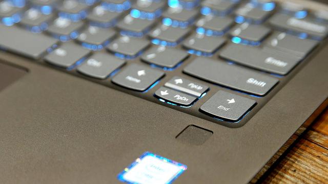 171110yoga920d