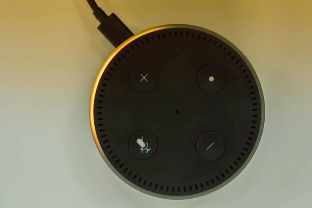 ｢Amazon Echo｣をセットアップする方法。必要なものはスマホ・電源・Wi-Fi！ | ギズモード・ジャパン