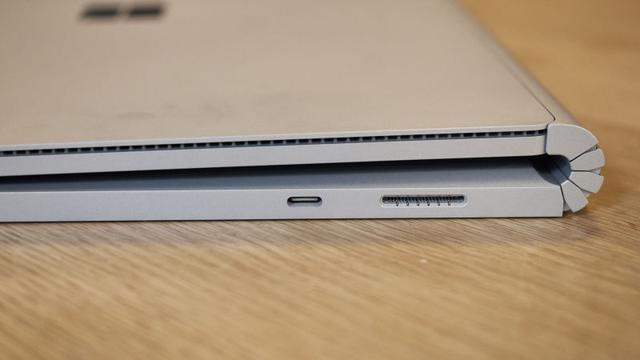 171128surfacebook2e