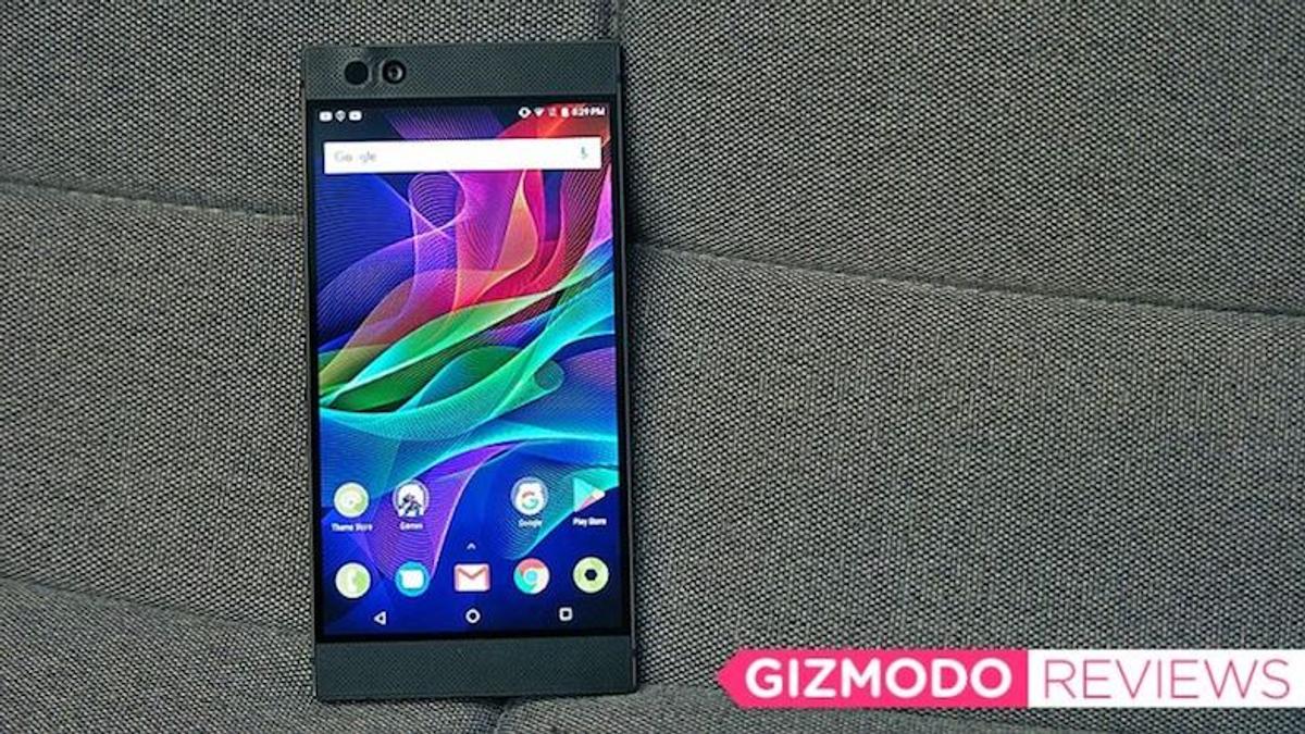 Japan Razor Phone Razer Phoneレビュー:良い意味で違う。ゲーマーのための突き抜けたスマホ | ギズモード・ジャパン