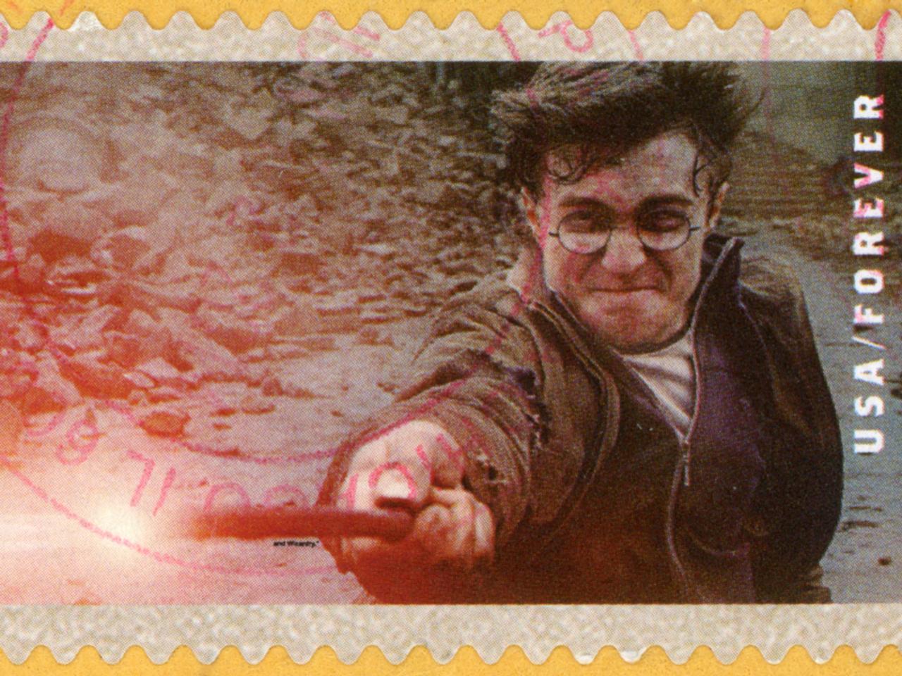 年末暇なあなたへ。『ハリー・ポッター』シリーズ8作がまとめて5,500円で配信してますよ