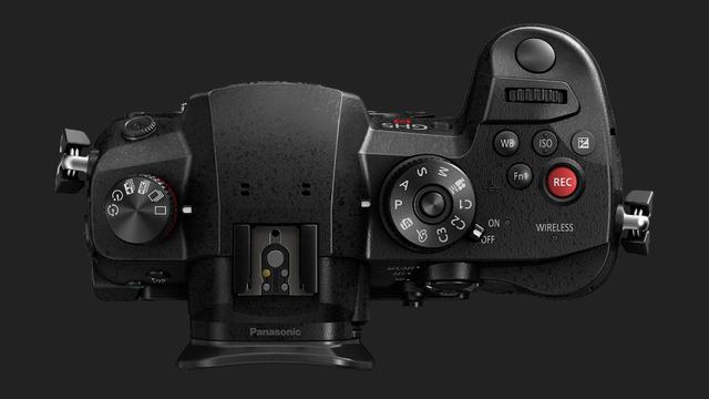 180109_lumix_gh5_revealed_1
