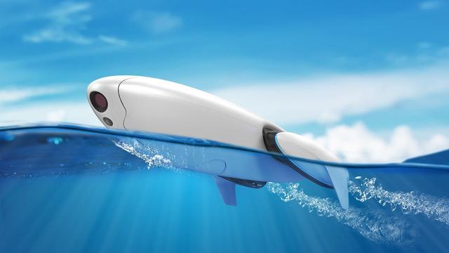 魚群探知、人命救助、釣りまでできる4Kカメラつき水中ドローン 