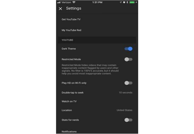 Youtubeのios向けアプリで背景が暗い色になるダークモードが確認される ギズモード ジャパン Youtubeのios向けアプリで背景が暗い色になるダークモードが確認される ギズモード ジャパン