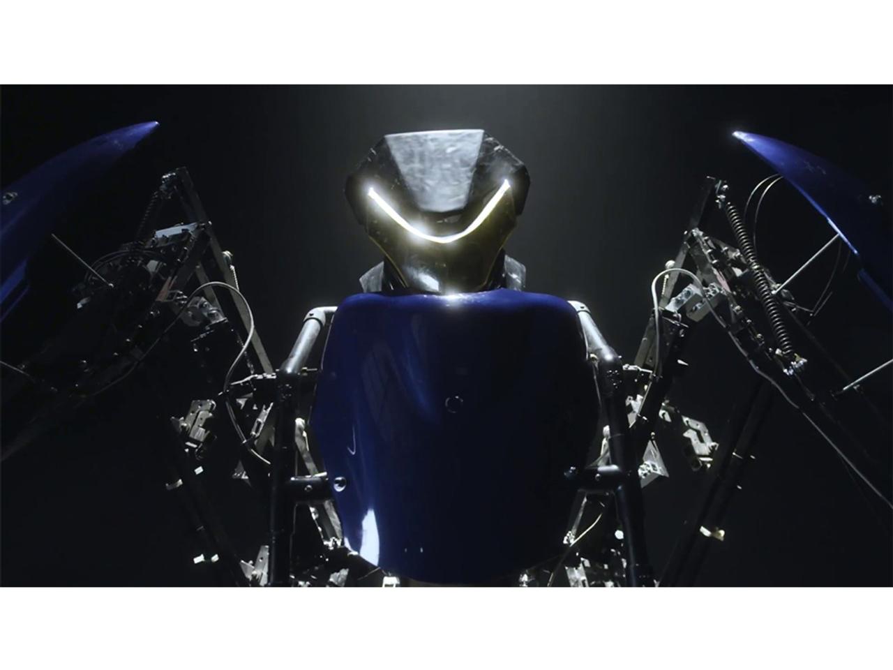 日本発：気分はロボット操縦者！ 動作拡大型スーツ｢スケルトニクス｣
