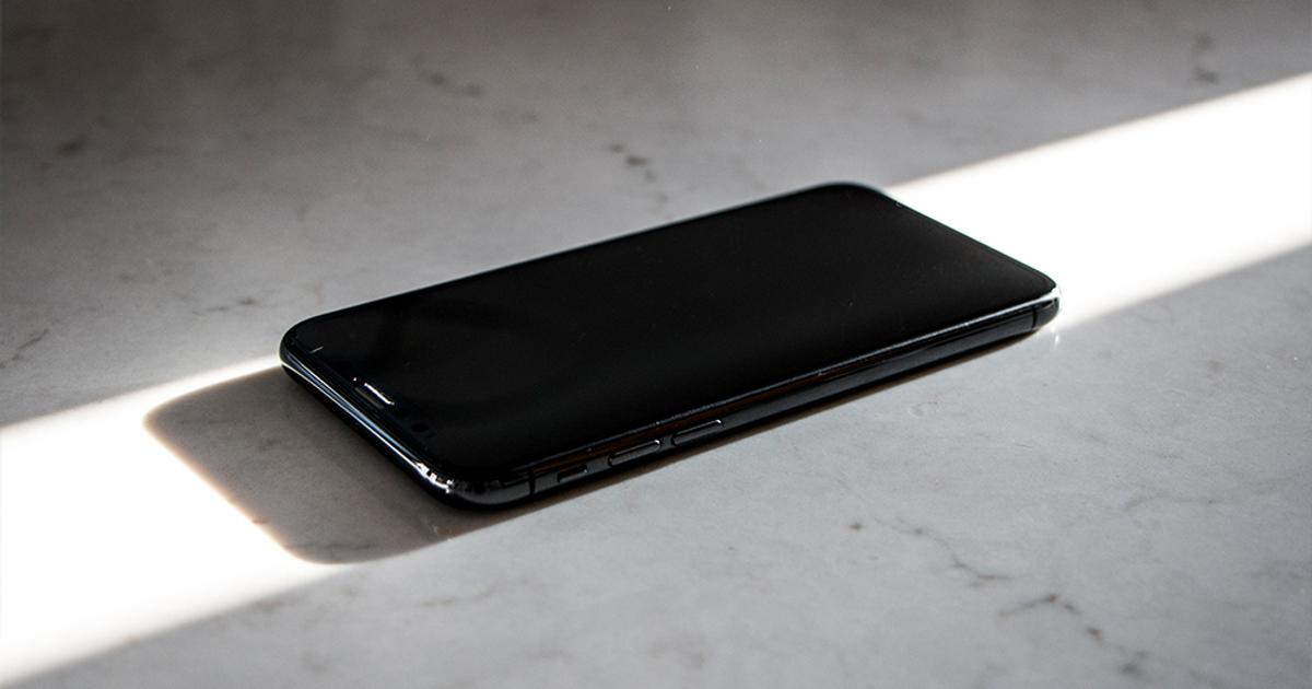 iPhone Xの画面、やたら傷つきやすくないですか…？ ケースなし派 