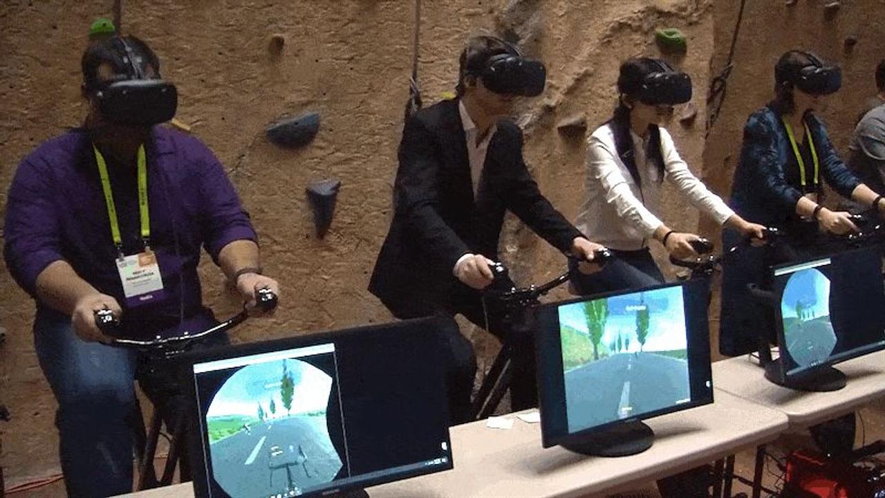やってみたい？ VRでゲームしながらワークアウトもする、進化系フィットネスバイク