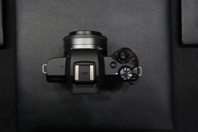 20180220gizmodo_eoskissm_canon_IMG_8798