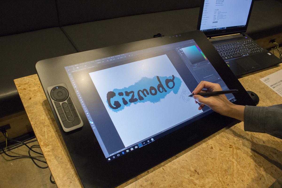 モジュール式PCによる単独起動を実現（VRも遊べるよ）。液晶タブレット 