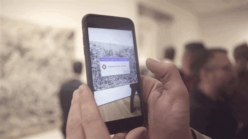 ARアプリでニューヨーク近代美術館をゲリラハック。拡張現実アート集団｢MoMAR｣
