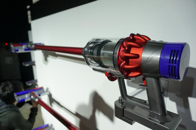 最新コードレス掃除機「Dyson Cyclone V10」発表。ダイソンの理想と