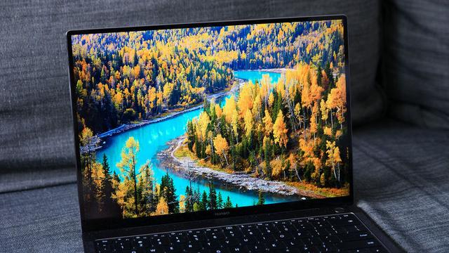 20180402-matebook-x-pro-is-the-ideal-mbp-04