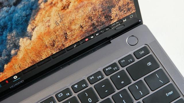 20180402-matebook-x-pro-is-the-ideal-mbp-07