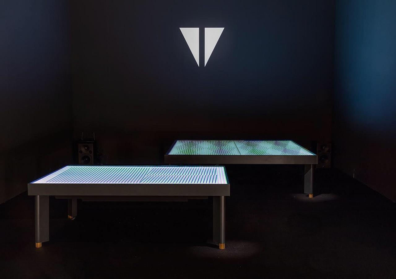 テーブル型ディスプレイで、生活の中でも現代アートを楽しめちゃう｢Table.Video｣