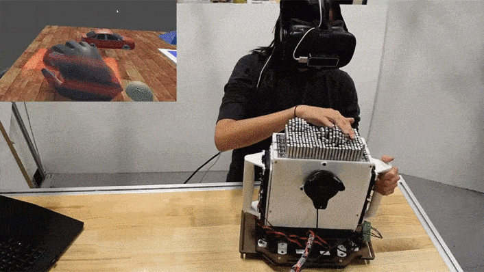 VR世界で触覚を再現するガジェット、ものすごいウネウネする