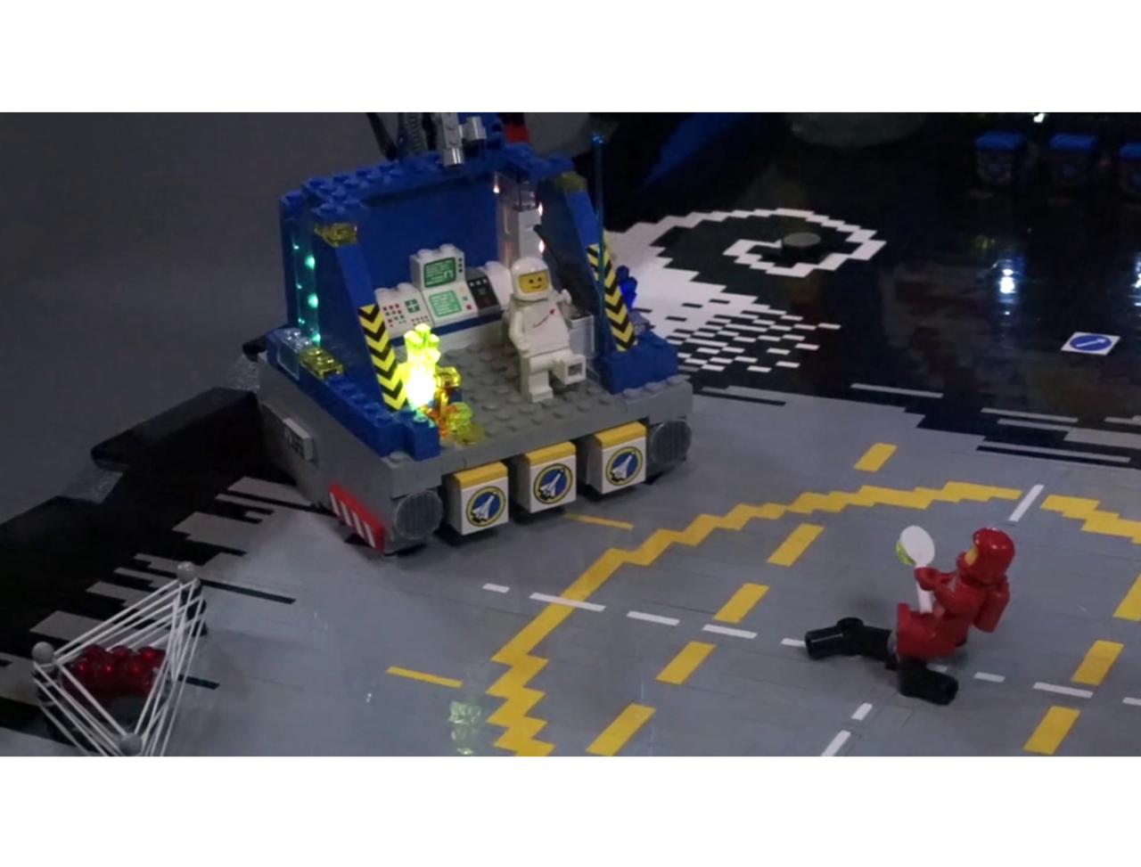 レゴとMITが共同開発した小型コンピューター搭載の｢ピンボール・マシーン｣がインテリ楽しい