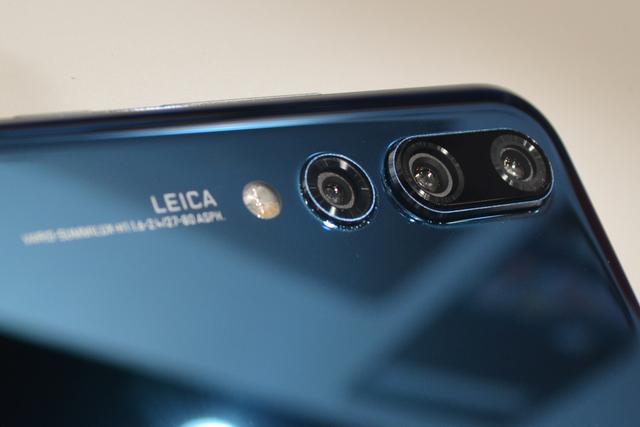 20180516gizmodo_docomo_CSC_0404