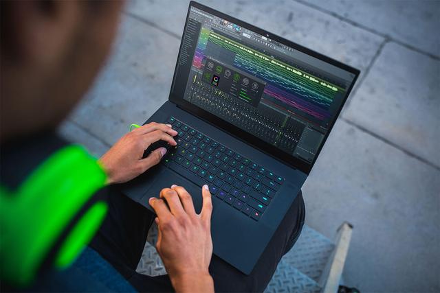 180523_razer_blade_2018_2