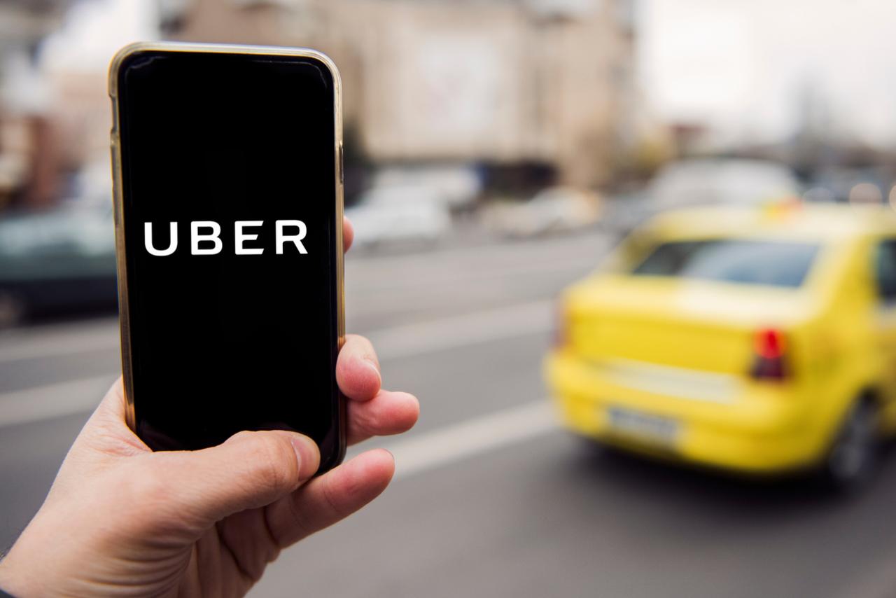 今の日本でライドシェアは難しい…タクシー会社と手を結ぶUber、この夏実証実験をスタート