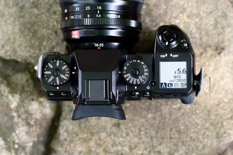 これはミラーレス一眼なのだろうか？ FUJIFILM X-H1レビュー 