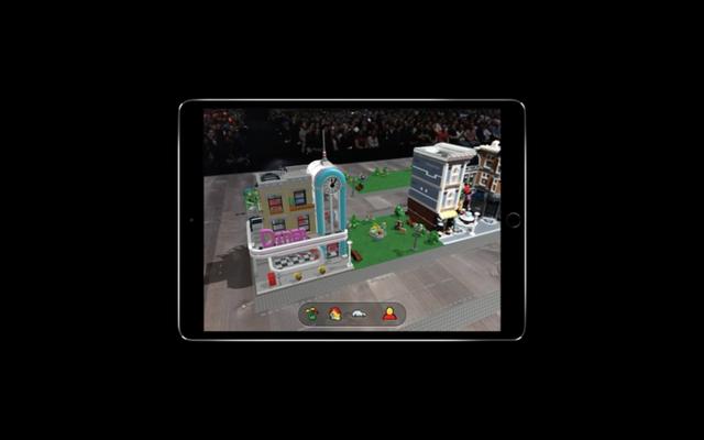 180605WWDC_Lego-04