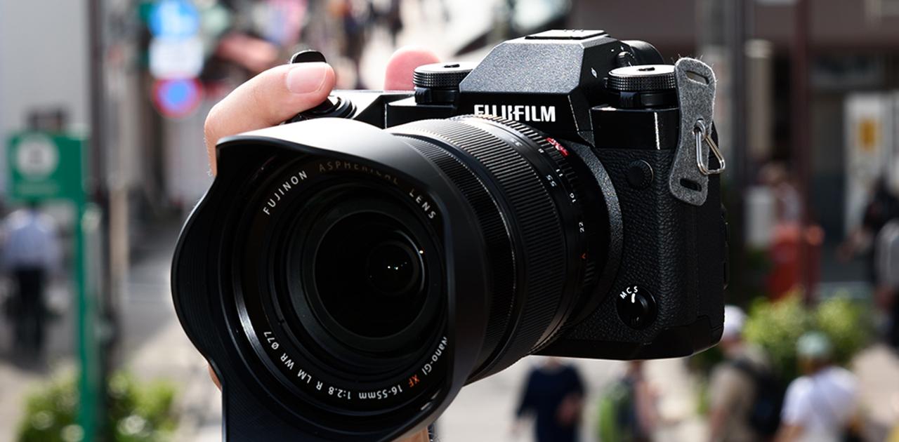 これはミラーレス一眼なのだろうか？ FUJIFILM X-H1レビュー 