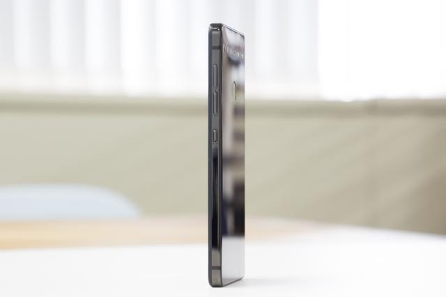 180622_essential_phone-4997