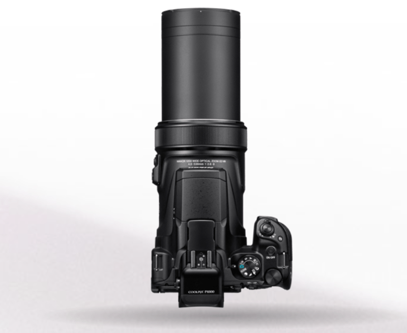 誤植じゃない、24-3000mm。ニコンのネオネオ一眼「COOLPIX P1000 誤植じゃない、24-3000mm。ニコンのネオネオ一眼「COOLPIX P1000