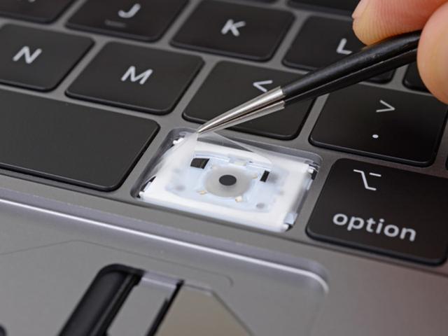 Apple内部資料から判明。MacBook Proのキーボード改良は故障対策だった 
