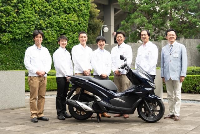 PCX開発チーム