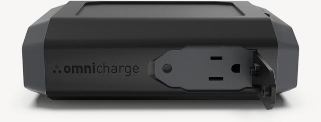 プロ向け｣のモバイルバッテリーって普通と何が違うの？ Omni Ultimate 