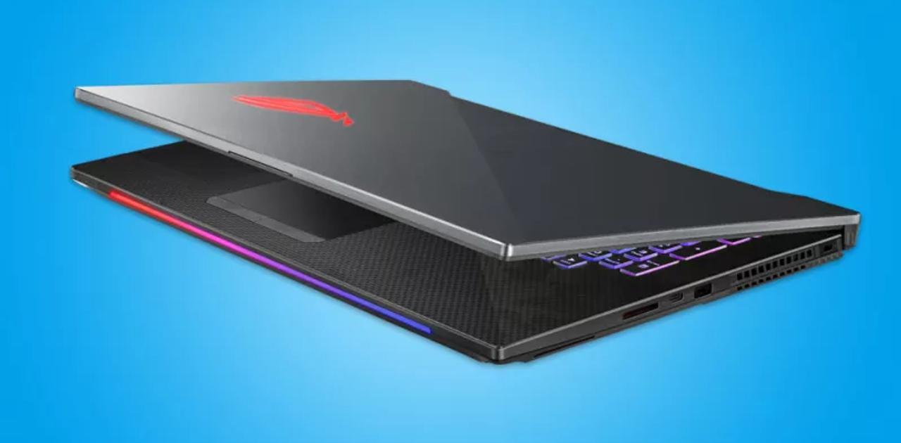 ASUS ほとんど新しい(GTX1070) ゲーミングノート