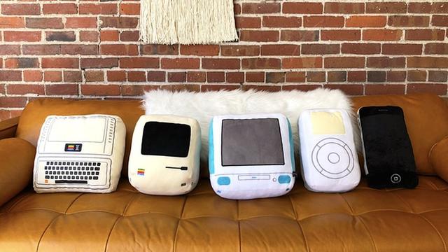 Appleの歴史、クッションで振り返ってみましょう | ギズモード・ジャパン