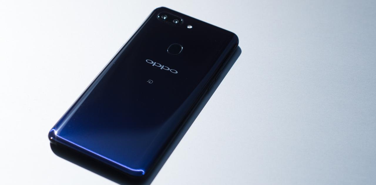 OPPO R15 Pro ハンズオン：FeliCa搭載でSIMフリー。でも、それ抜きでも 