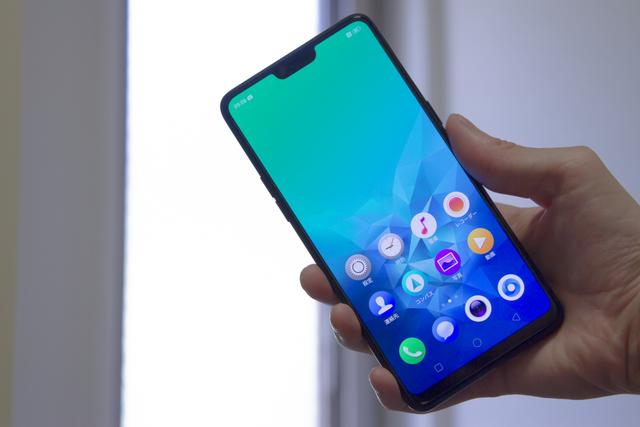 Oppo R15 Pro ハンズオン Felica搭載でsimフリー でも それ抜きでもセクシーなスマホ ギズモード ジャパン