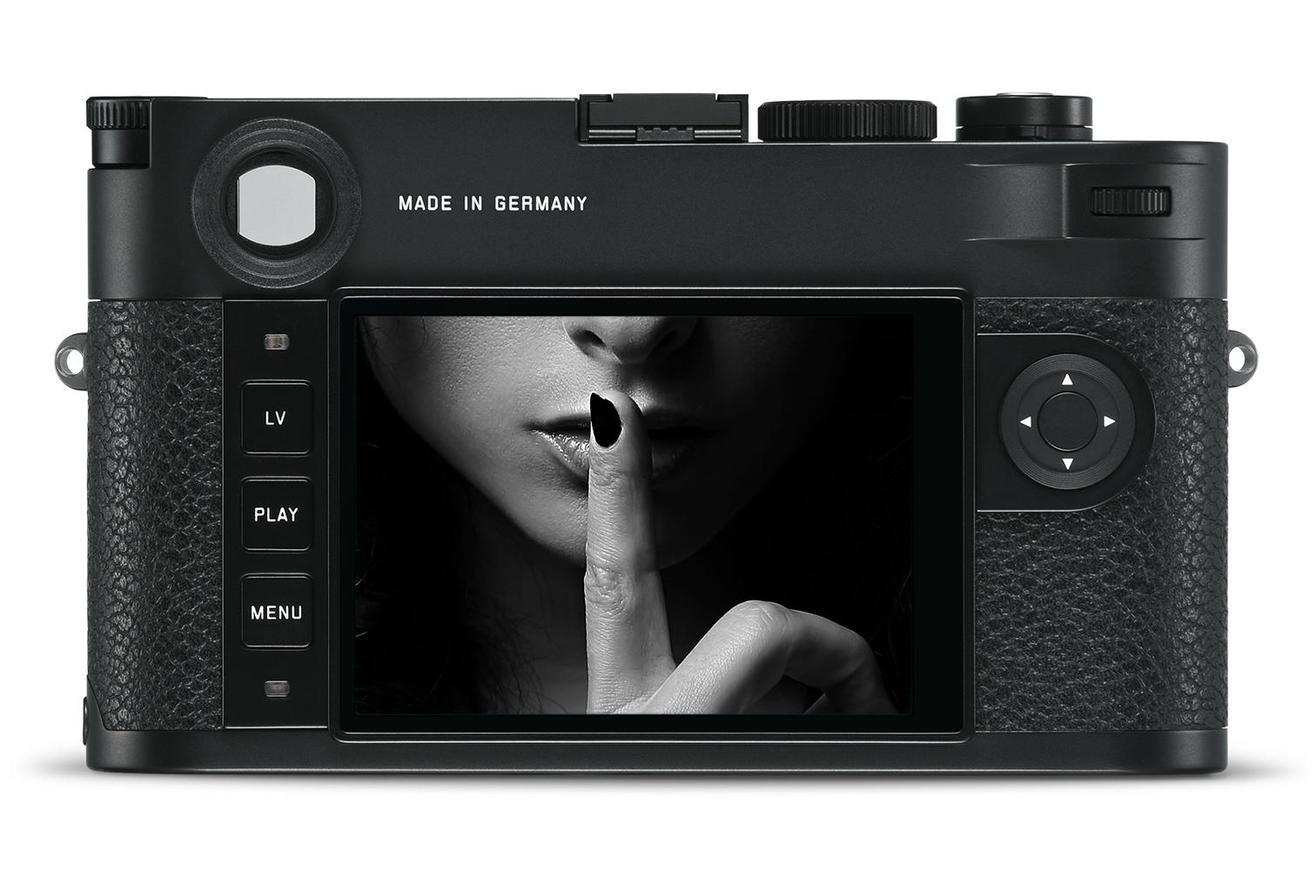 赤バッヂなしの顔つきはプロモデルの証「ライカM10-P 赤バッヂなしの顔つきはプロモデルの証「ライカM10-P