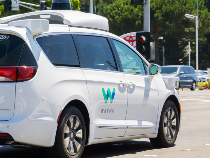 Googleの姉妹会社Waymoが中国に進出。自動運転技術を売るのか？