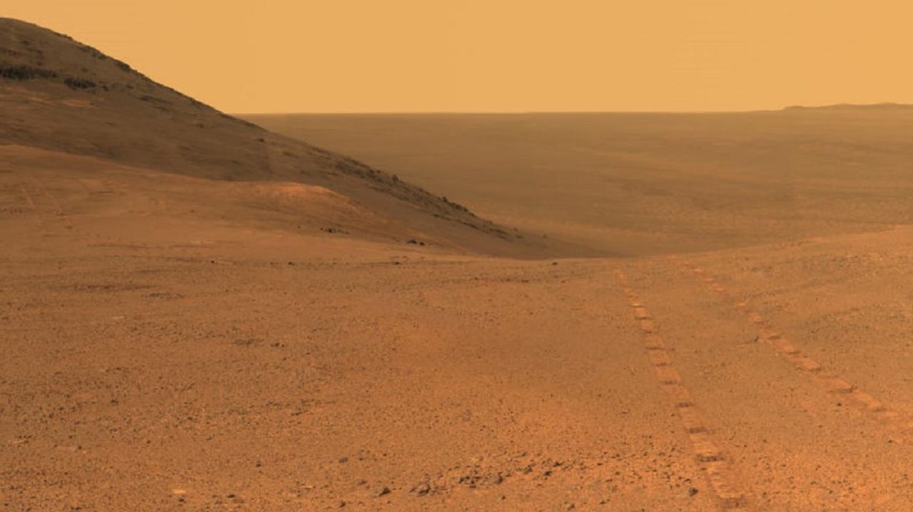 NASAの火星探査機、再び動き出しそう…？
