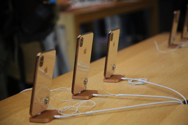 20180921gizmodo_iphonexs_apple_IMG_0180