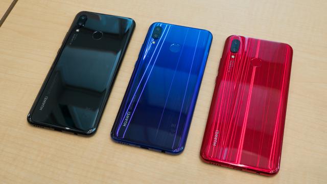 1801002_huawei_nova_2_hands_on-1153829