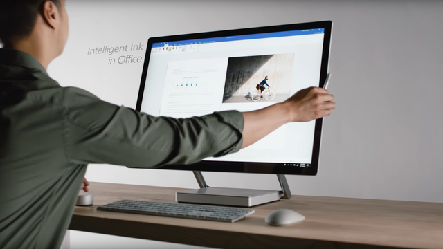 181003-surface-studio-2b