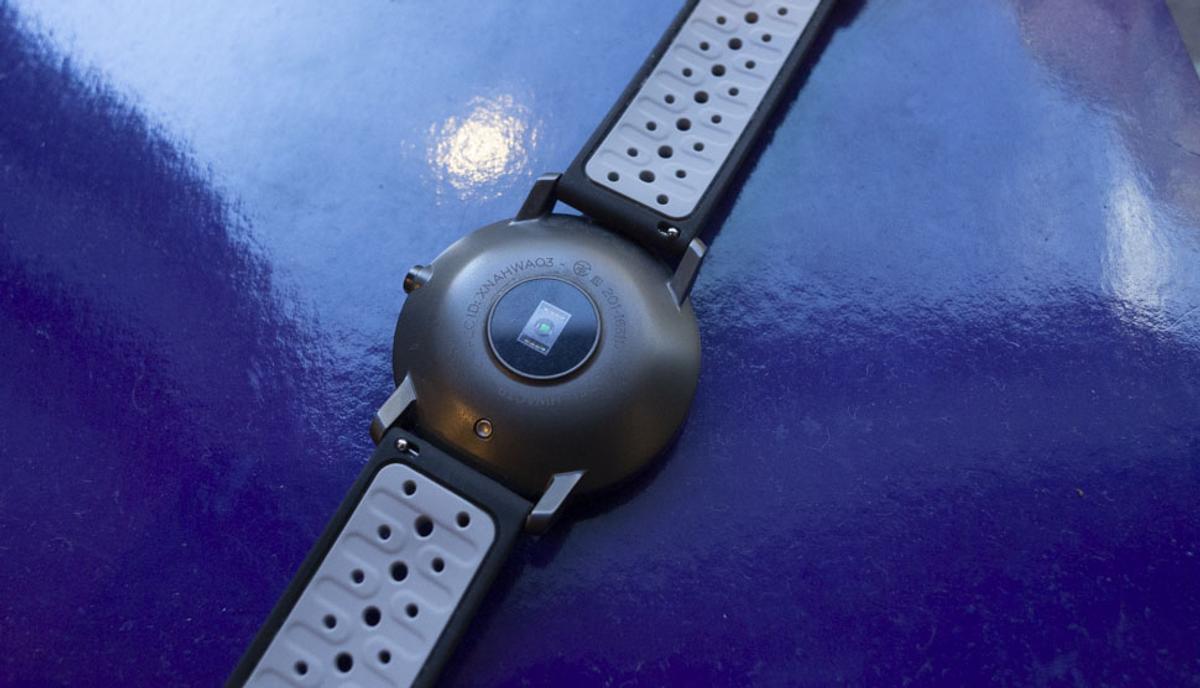 Withings Steel HRレビュー：つけっぱなしでも気にならない 