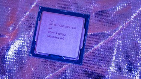 Intel 5GHz 8コア16スレッド第9世代Coreプロセッサ｢Core i9