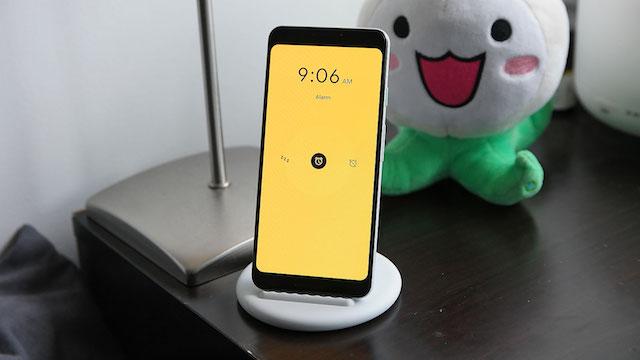 1026pixelstandreview03