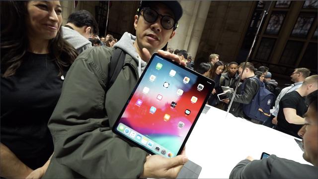 181030-iPad-HIROCK