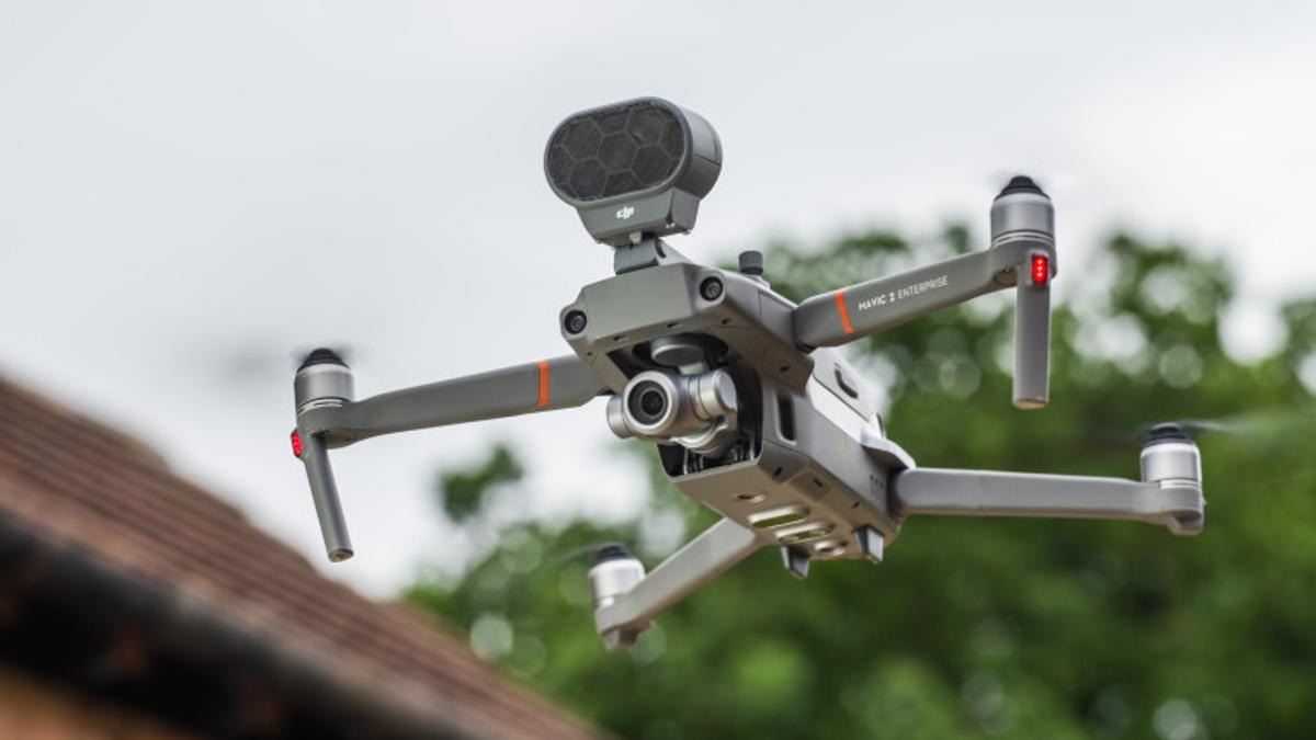 アタッチメントで七変化！DJIの新型ドローン「Mavic 2 Enterprise 